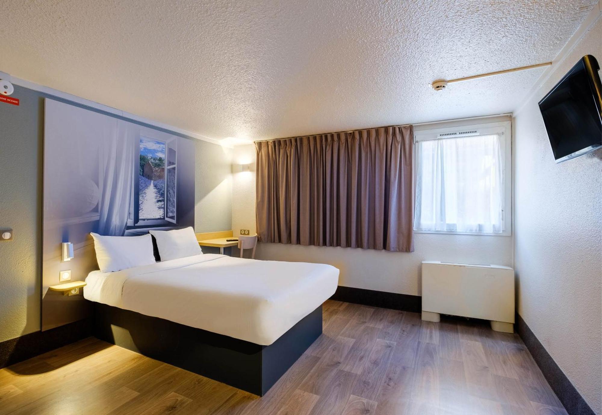 B&B Hotel Frejus Puget-Sur-Argens Екстериор снимка