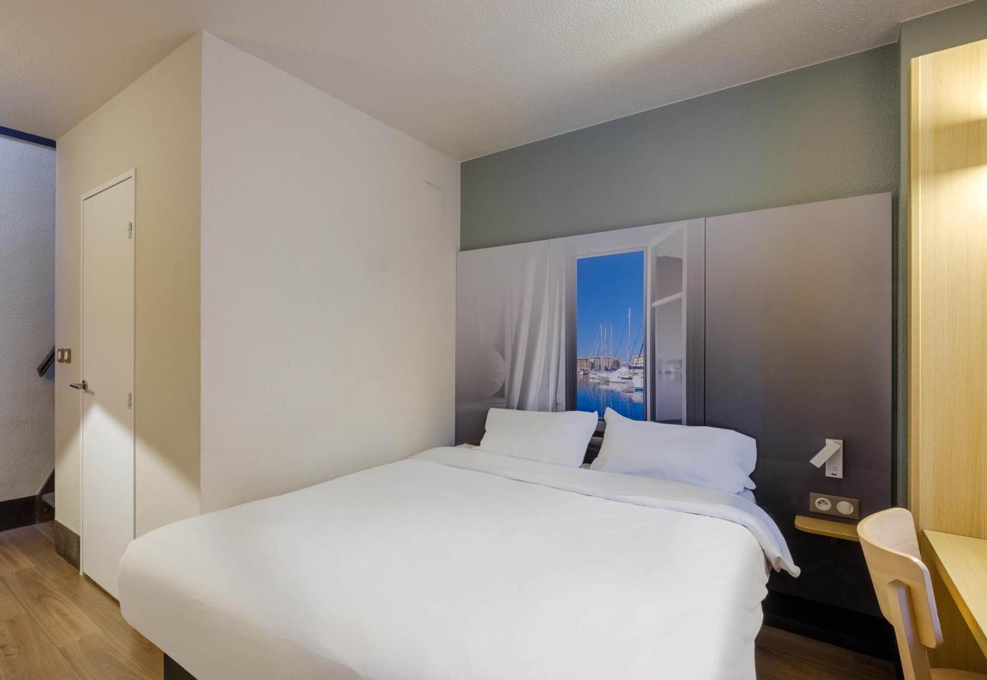 B&B Hotel Frejus Puget-Sur-Argens Екстериор снимка