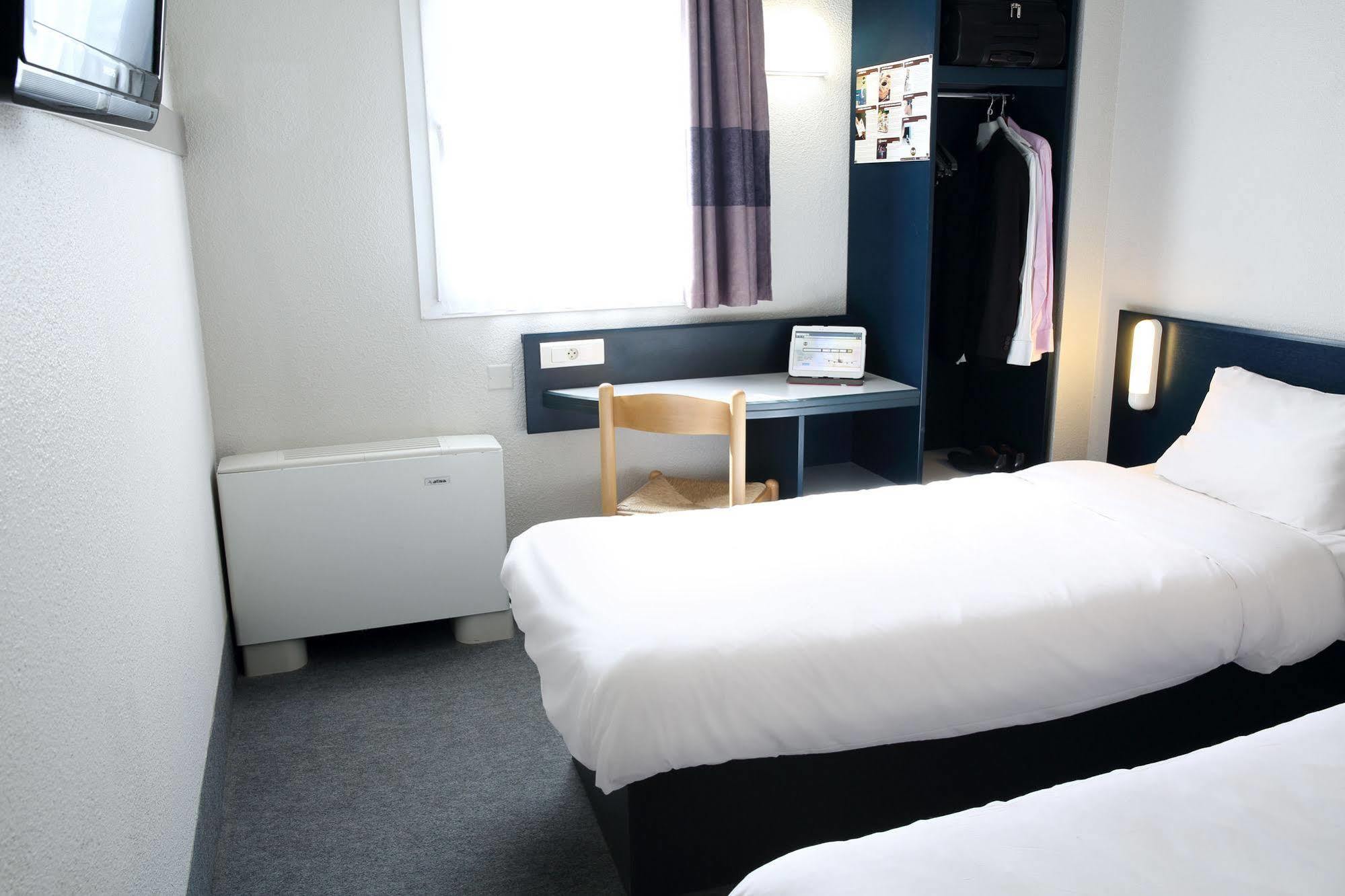 B&B Hotel Frejus Puget-Sur-Argens Екстериор снимка