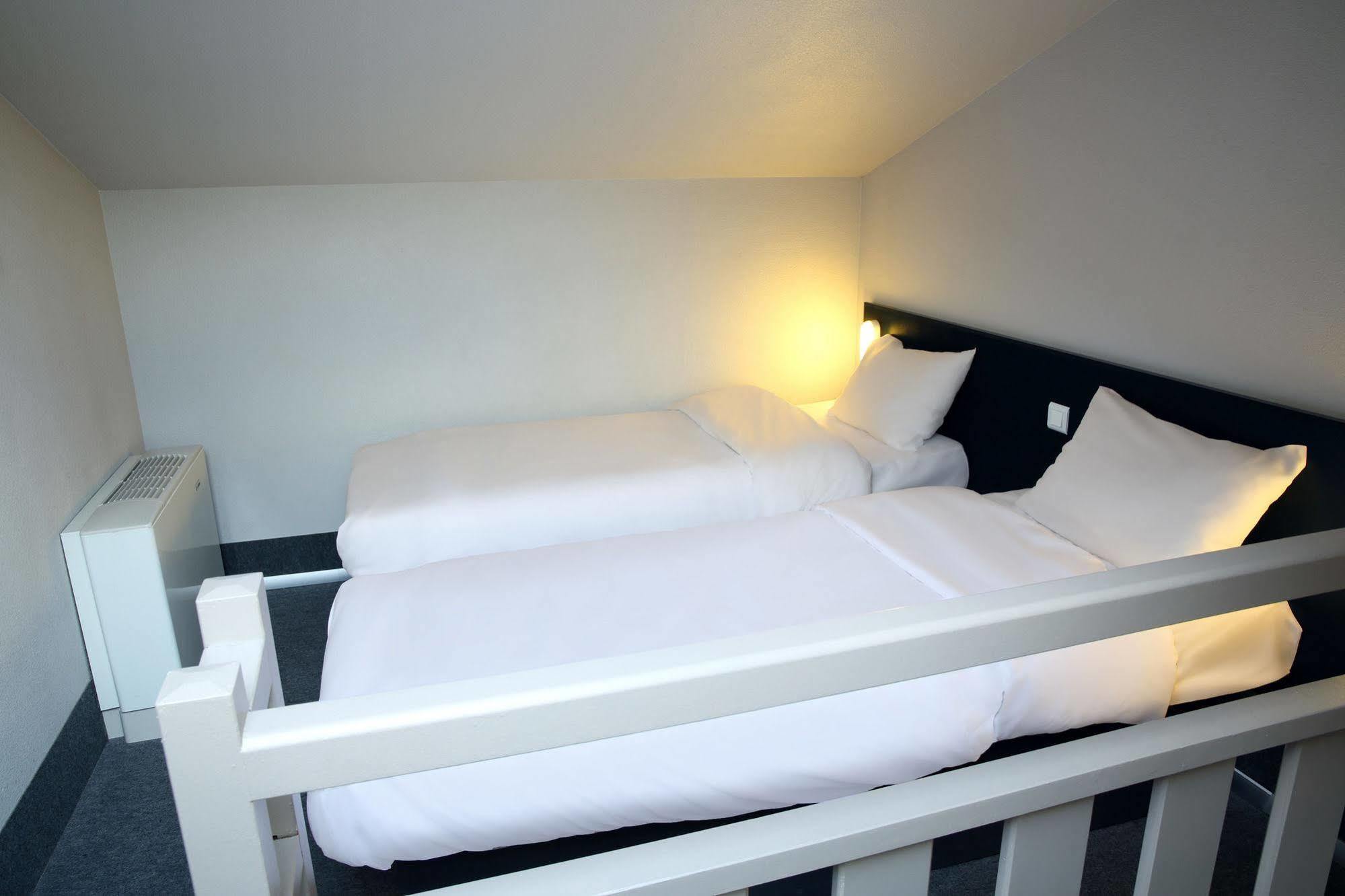 B&B Hotel Frejus Puget-Sur-Argens Екстериор снимка