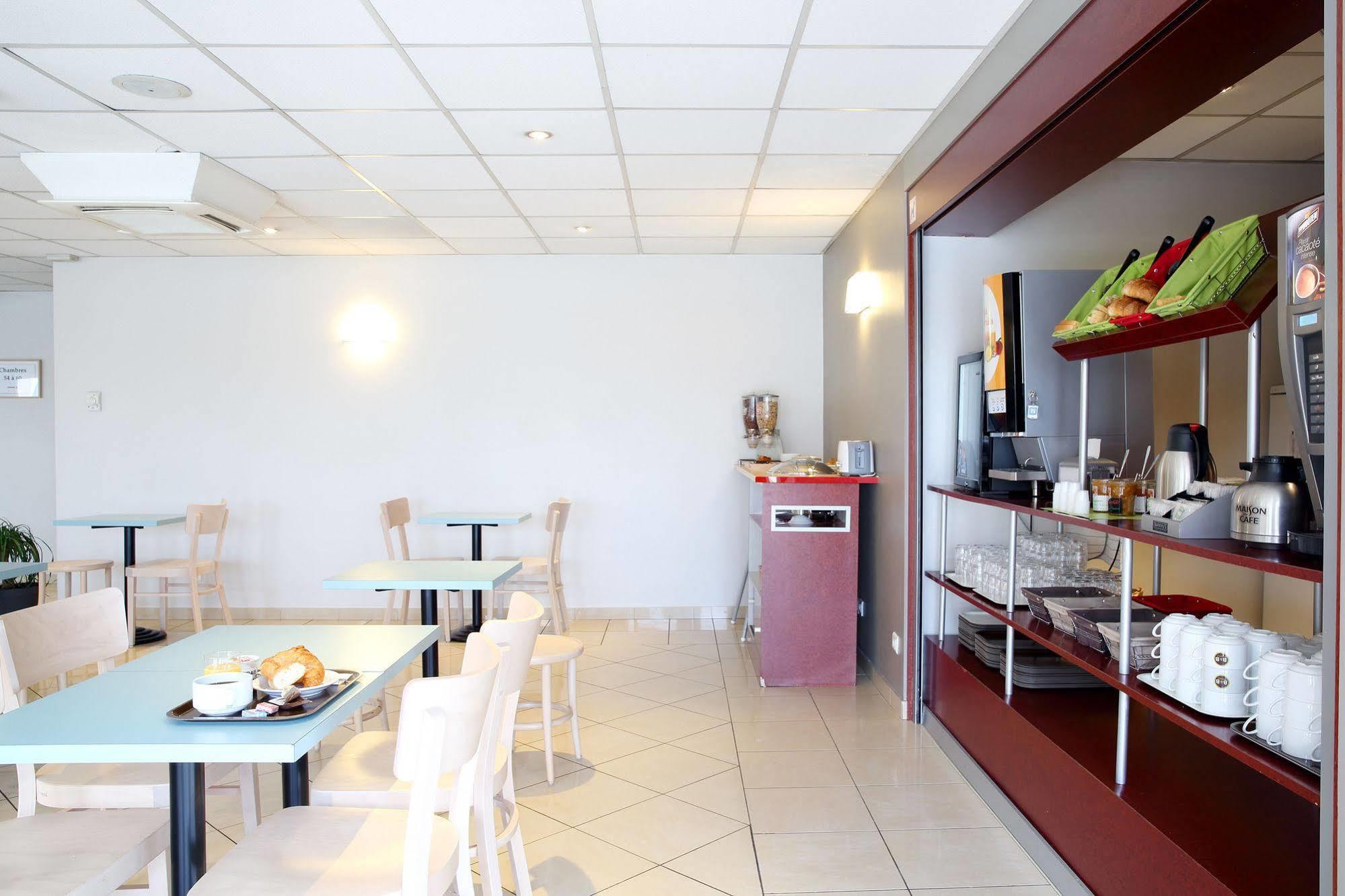 B&B Hotel Frejus Puget-Sur-Argens Екстериор снимка